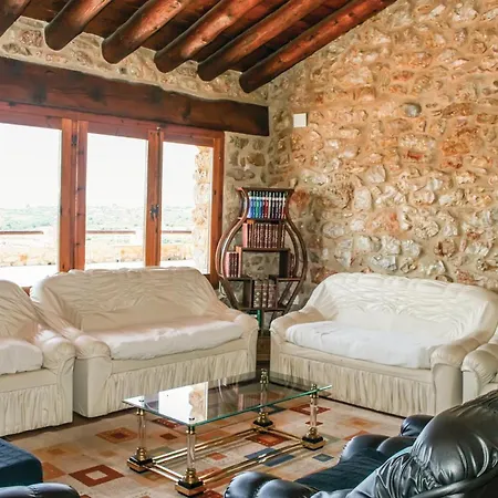 6 Bedroom Awesome In La Salzadella * Mas D'en Rieres